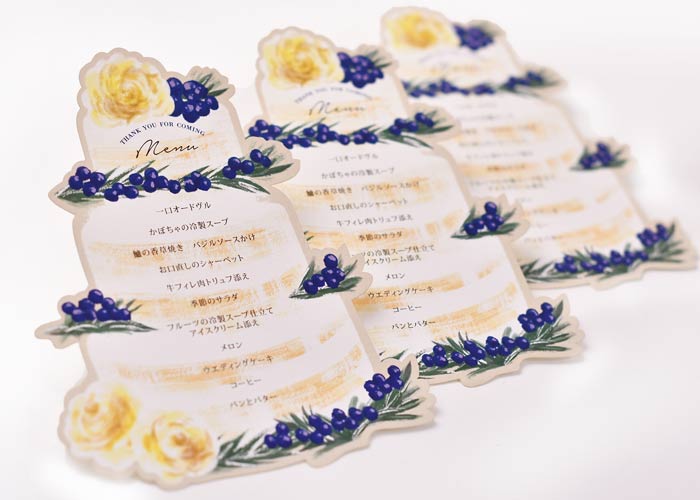 ゲストテーブルを華やかに飾れるメニュー表