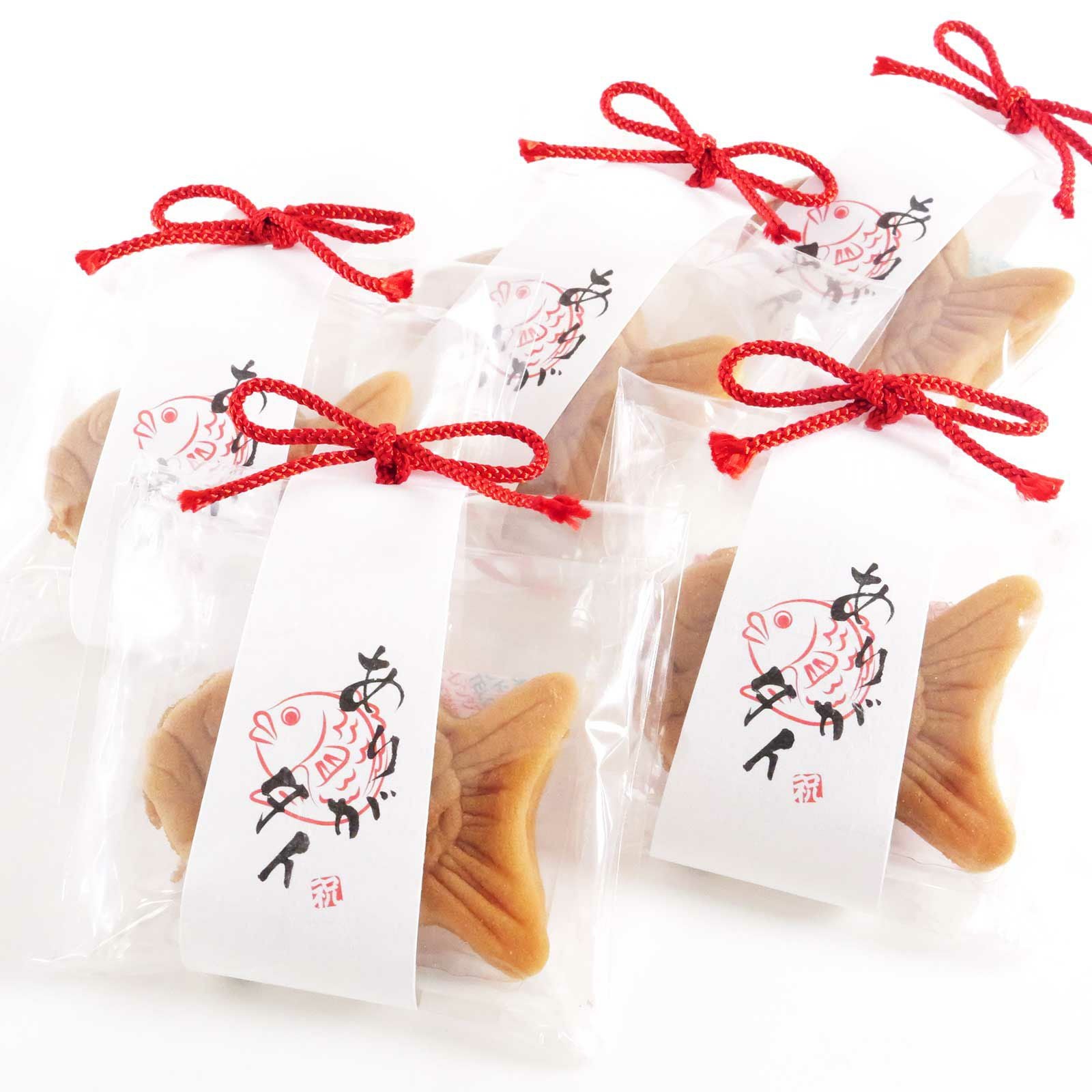 和風デザインのパッケージに入ったたい焼き饅頭