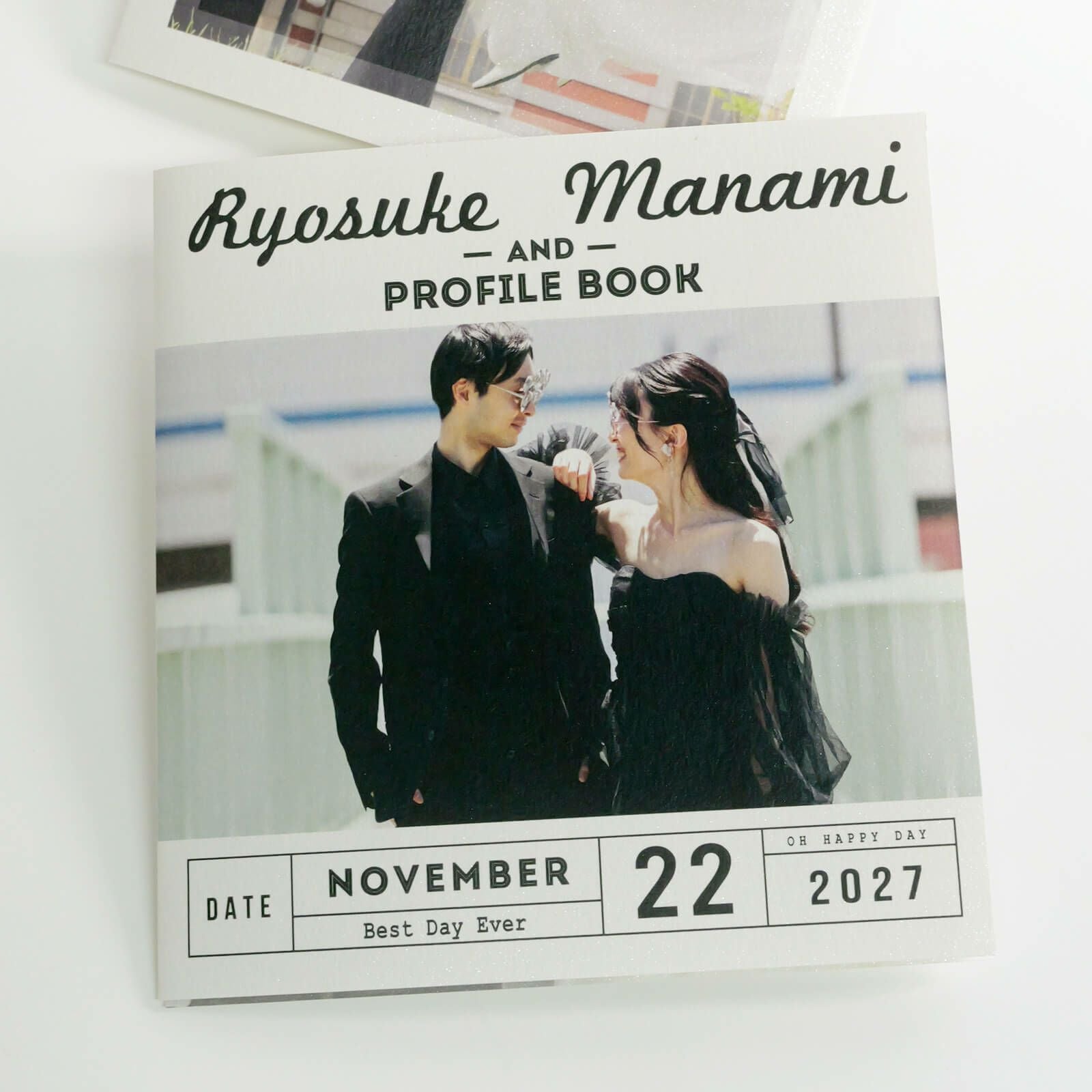 素敵なお写真を使って作るコンパクトサイズのプロフィールブック