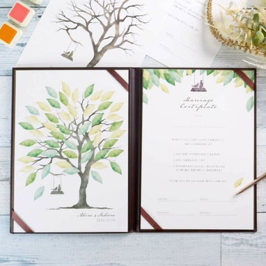ゲストとの絆をあわらすウェディングツリー結婚証明書