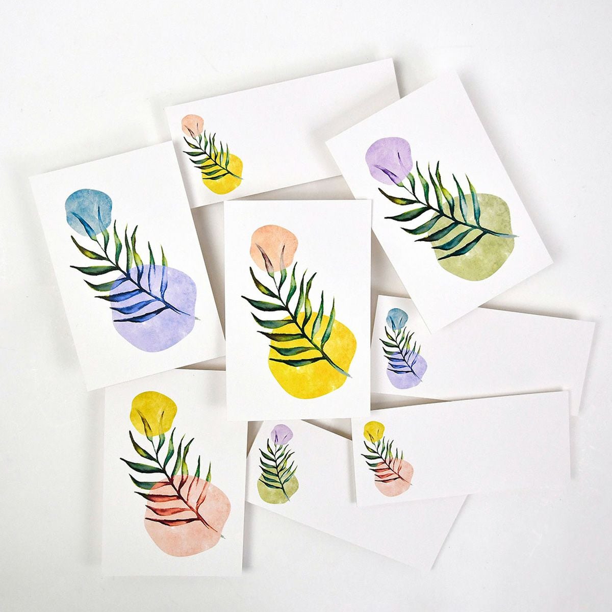 水彩リーフデザインのポスカードと一筆箋