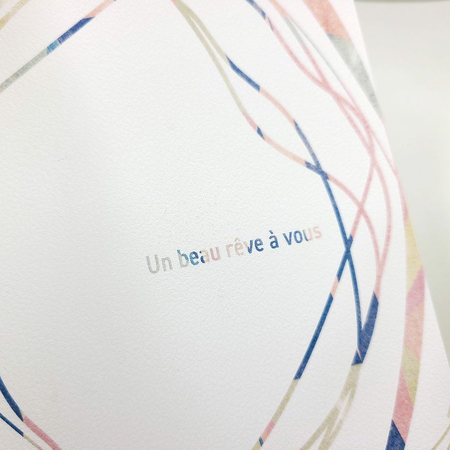 マーブリングアート風デザインカードのアップ