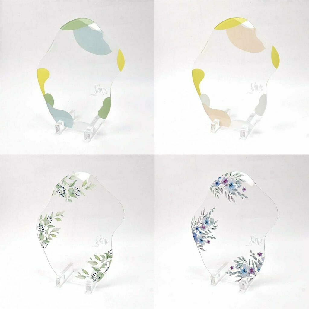 選べるデザインクリアアクリルボード