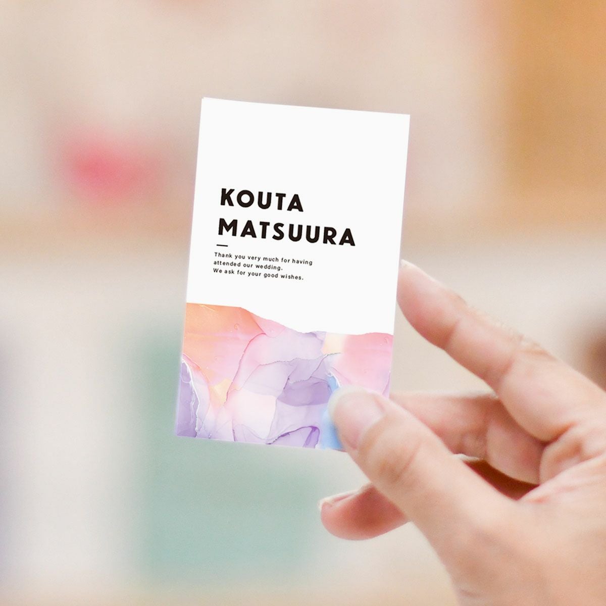 名刺サイズのペールカラーアルコールインクアート風席札