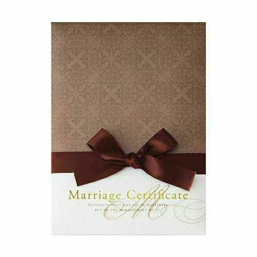 気品あるエレガントなウェディングにマッチするデザインの結婚証明書