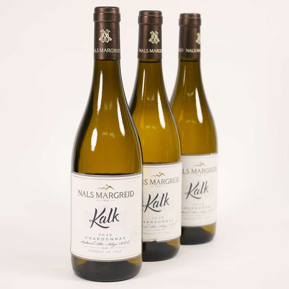 濃い黄色フルーティなアロマ中にかすかに熟したバナナを思わせるニュアンスが感じられるワイン