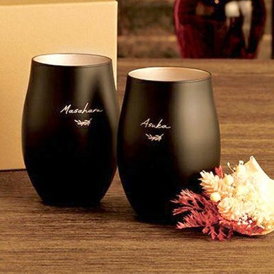 名入れできる手に馴染む上品な形状のガラスタンブラー