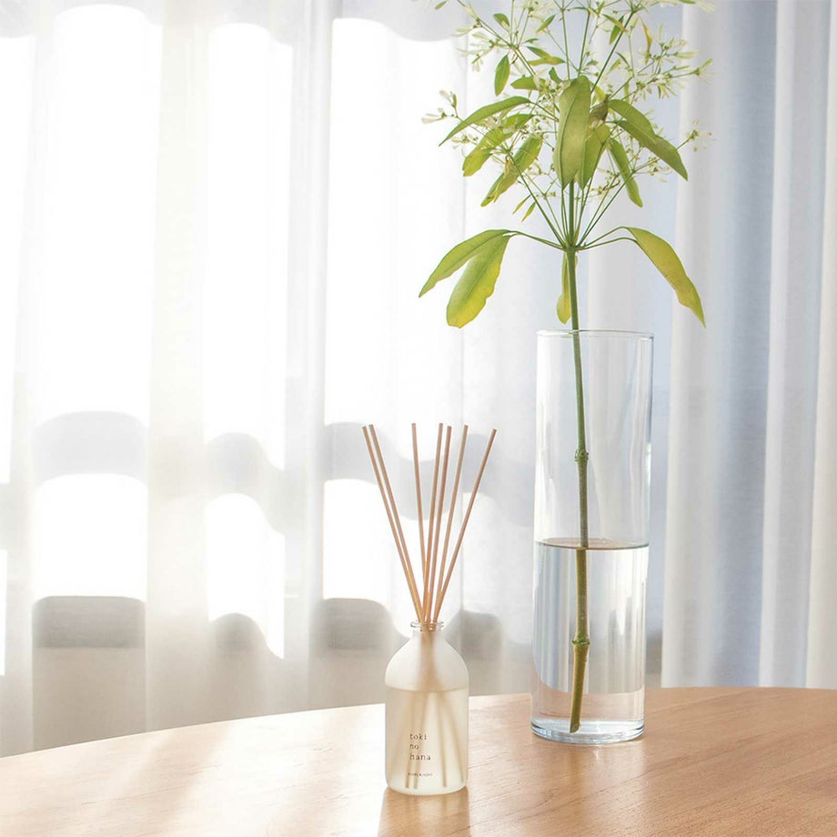 ディフューザーをお部屋に置いたイメージ