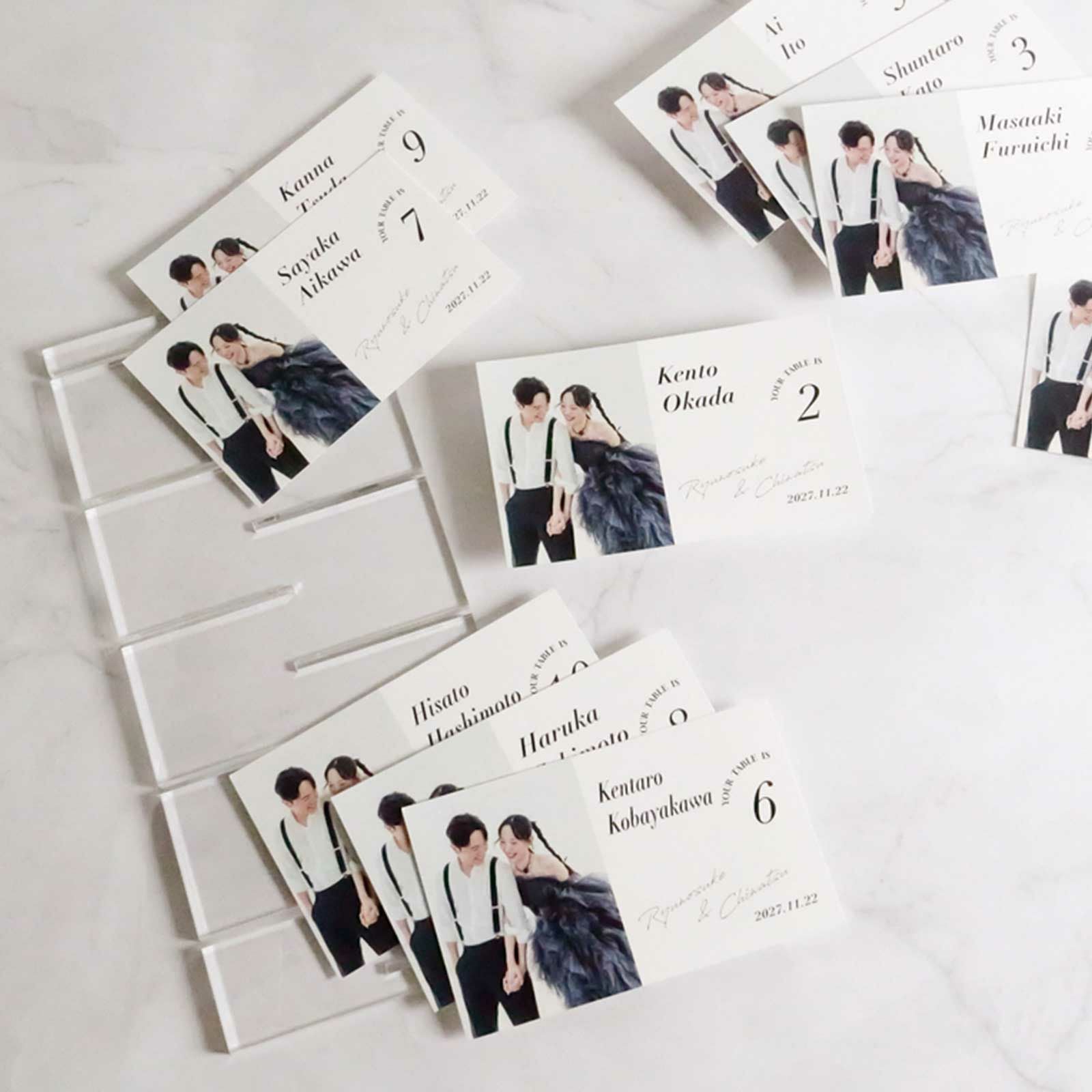 名刺サイズのおしゃれなデザインエスコートカード