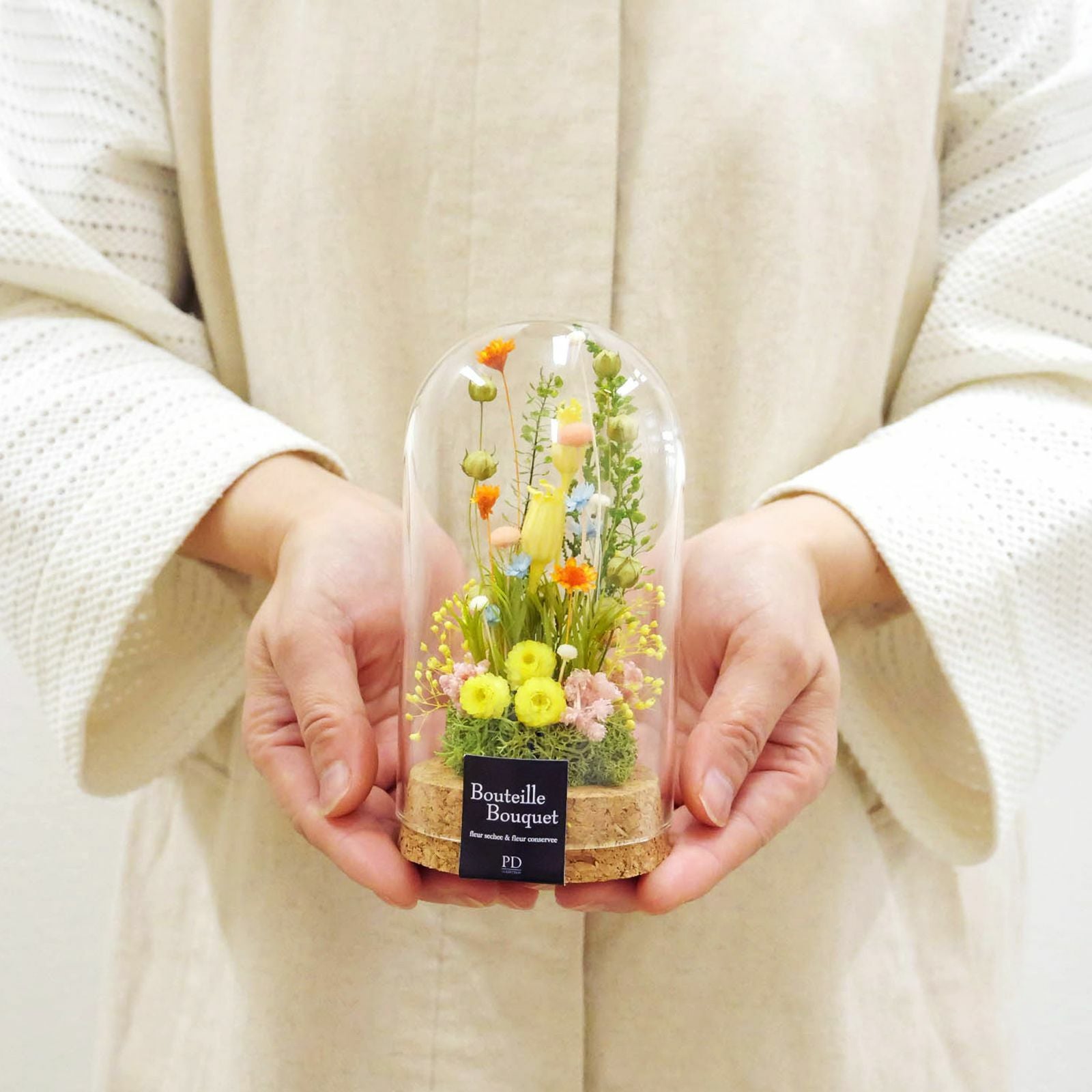 小さめSサイズのコンパクトなガラスドームフラワー