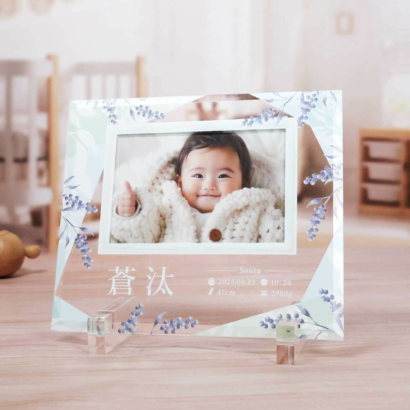 オシャレなパパママ必見インテリアにも馴染むデザイン＆サイズのフォトフレーム