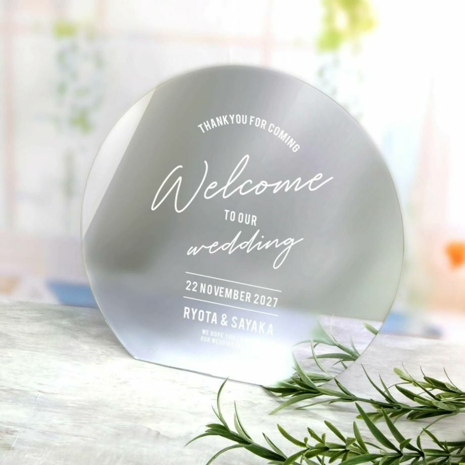 コロンっと可愛いフォルム丸型ウェルカムミラーボード