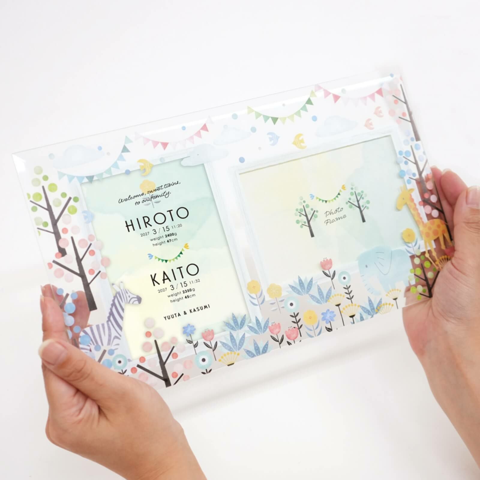 ほどよいサイズ感のガラスフォトフレーム