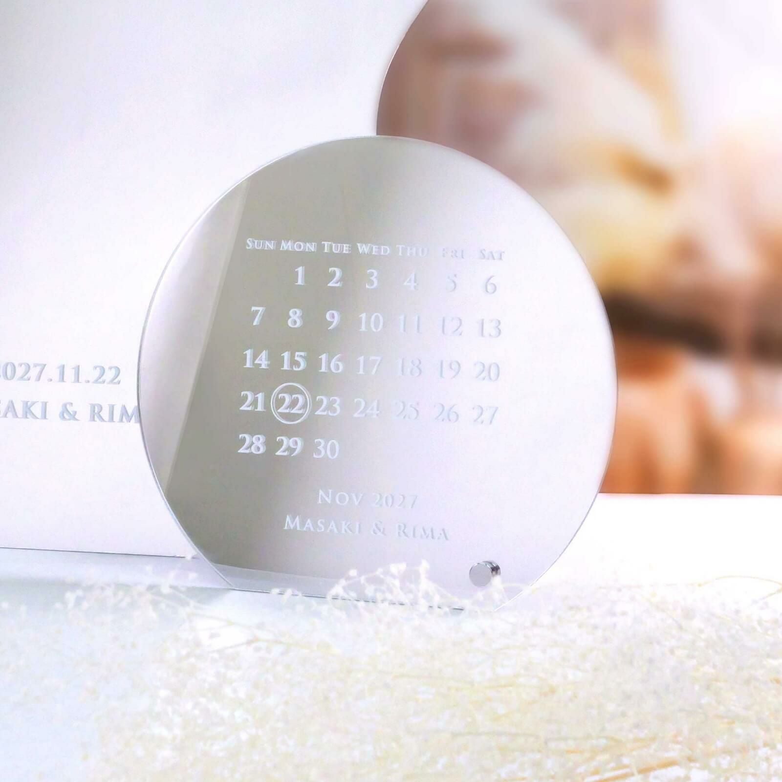 コンパクトタイプの卓上ミラーボード