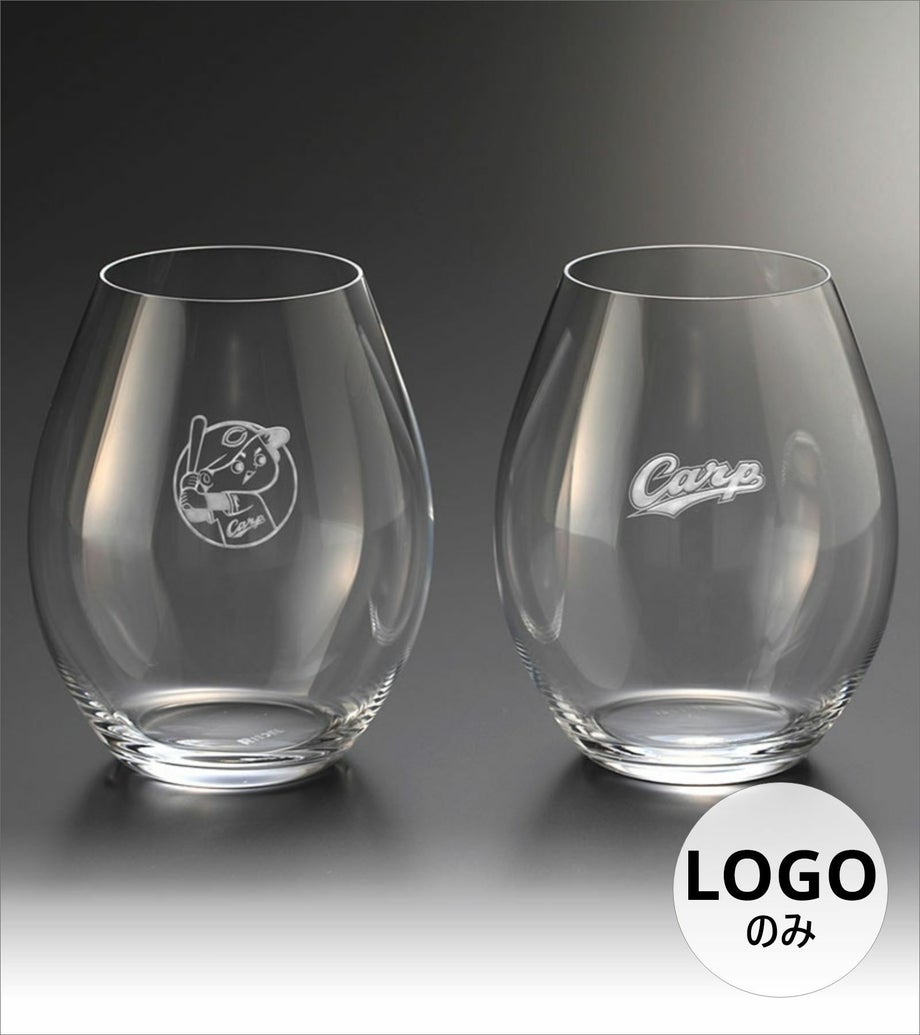 カープロゴのみ彫刻したグラス