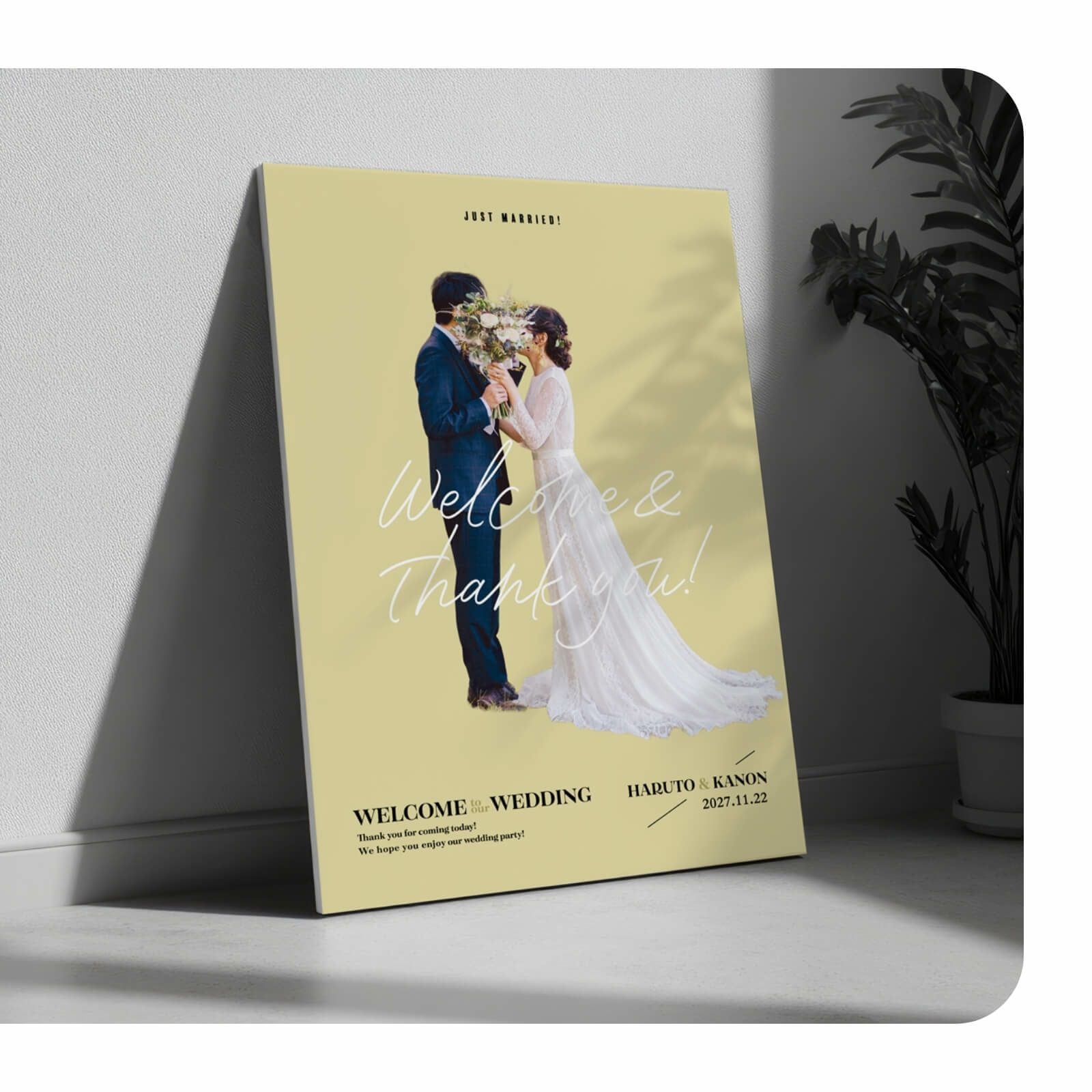 デザイナーがお写真を切り抜きしバランスよくレイアウトするフォトパネルウェルカムボード