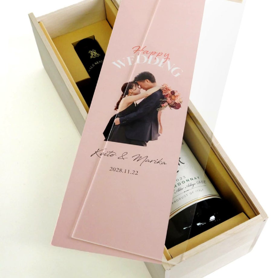 写真入のカードを木箱に添えてプレゼント