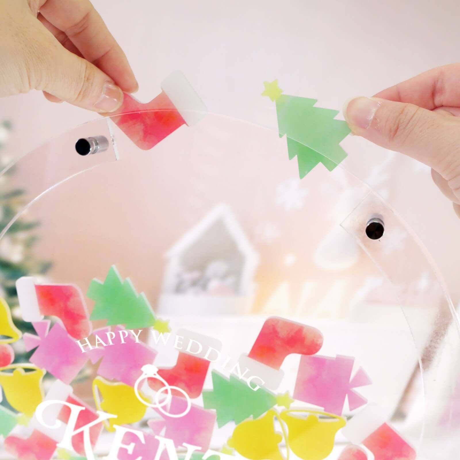 会場をやさしくあたたかく演出アクリルドロップス