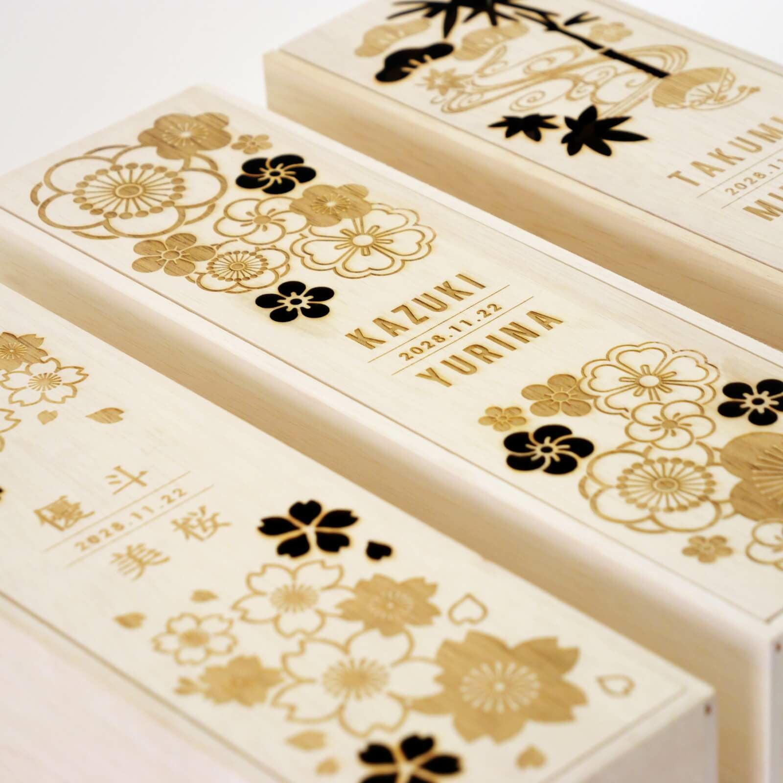 挙式日と名前入りひとつずつレーザー彫刻するずっと残せる記念品