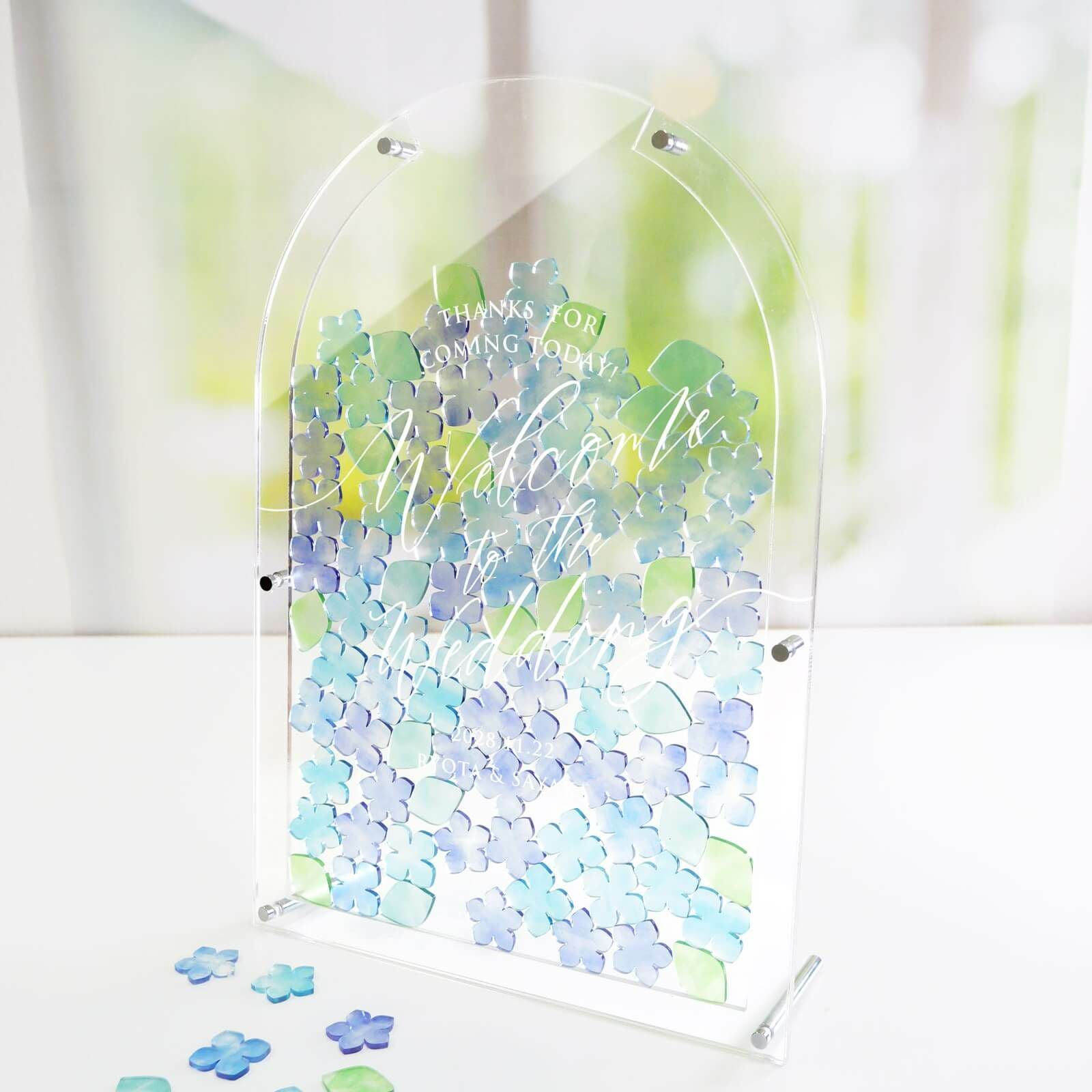 90枚のピースが入れられるウェディングドロップスドロップス紫陽花