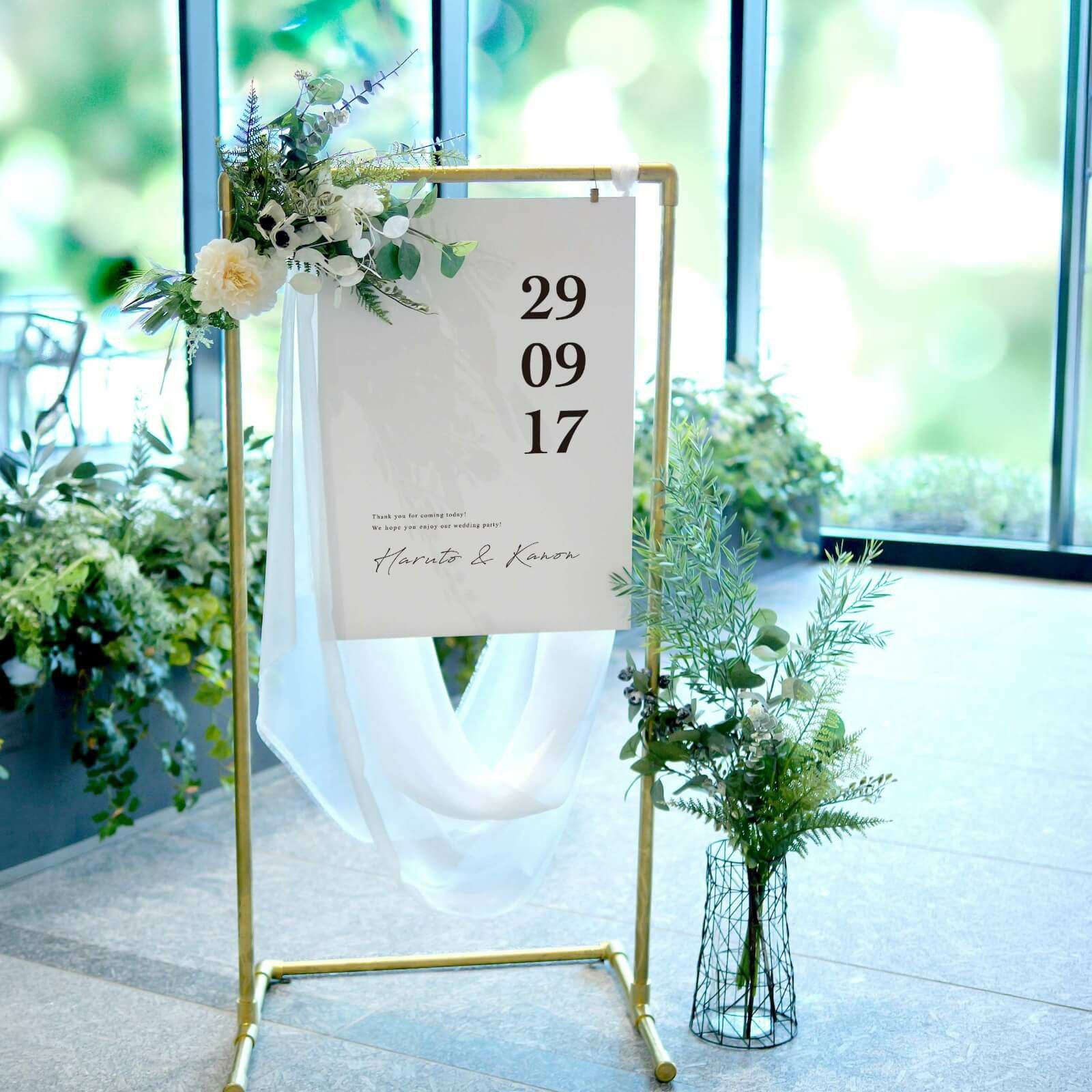 主役にも脇役にもなるパネルウェルカムボード