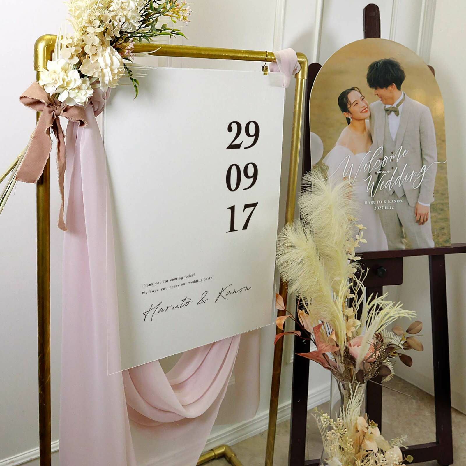 空間のメインウェルカムボードとしても